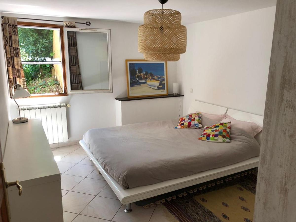 Joli Rez-De-Villa 80 M2 Proche Mer Carqueiranne Exterior foto